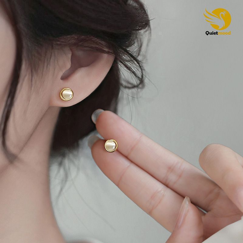 New Silver Pin Earrings Popular High-grade Earrings Cat's Eye Stone Earrings Mini Earrings Premium Earring Pretty Women's Stud Earrings