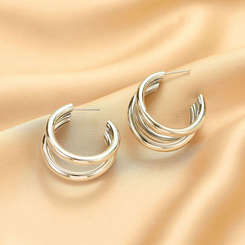 Silver Needle High-End Simple Temperament Niche Personality Earrings Women's Earrings Unique Temperament Earrings