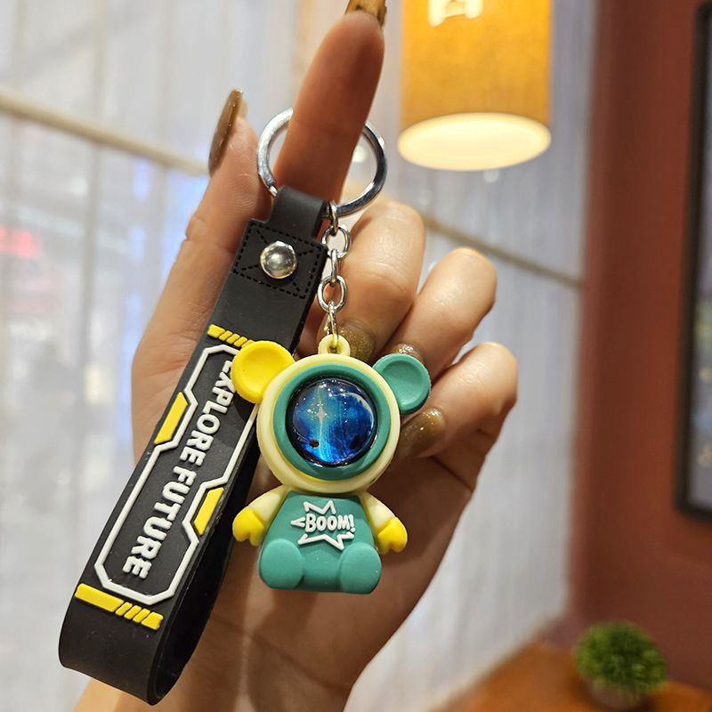 Traveling Space Bear Key Buckle Car Block Table Of Pendant Four Section Chain Dolls Little Gift Bags Bag Chain