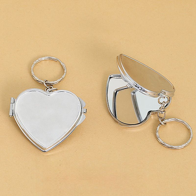 Flip-on Style Metal Love Heart-Shaped Keychain Can Hold Photos Foldable Diy Small Mirror Accessories Portable Mini Makeup Mirror