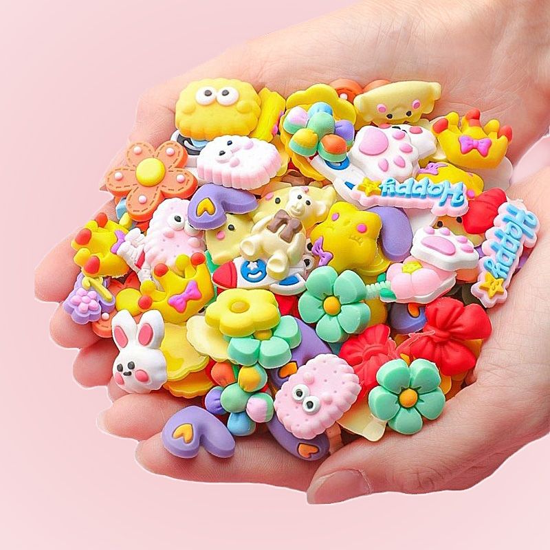 20 PCS/Set Tiny Random Style 3D Soft Glue Patch In The Hot Sale Mobile Phone Case Decorative Three-Dimensional Cartoon Soft Glue Patch Cute Shape Casually Paste With Tape Back Glue