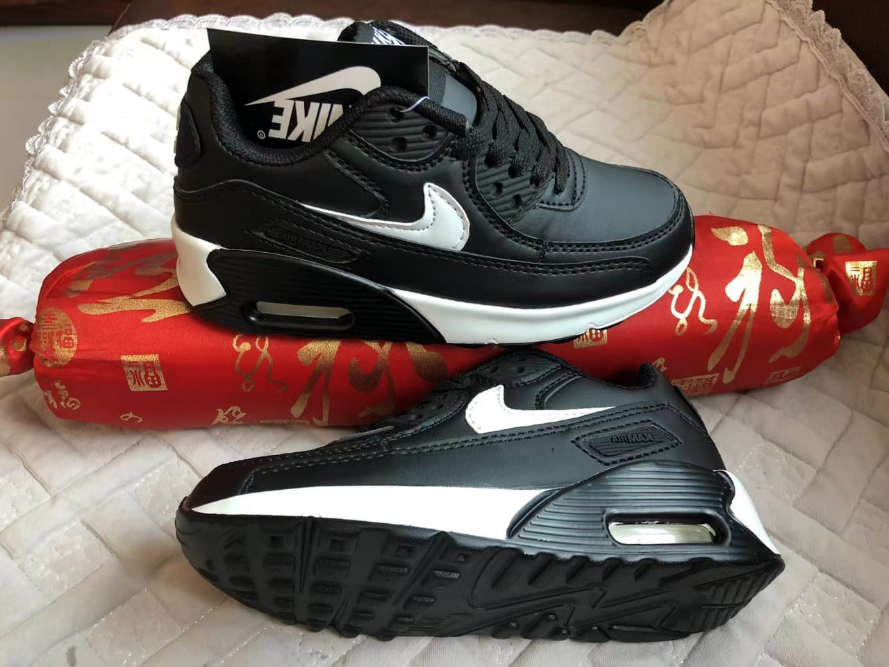 Airmax 90 Elegant  KIDS Boys and Girls Shoes Comfortable Babies Sneakers Sport Shoes


Sizes (25-36)