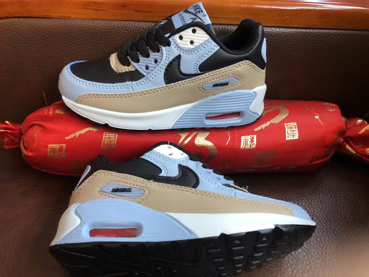 Airmax 90 Elegant  KIDS Boys and Girls Shoes Comfortable Babies Sneakers Sport Shoes


Sizes (25-36)