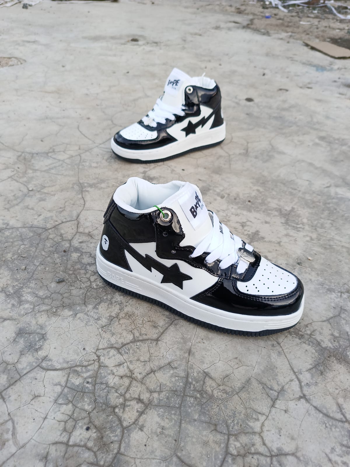 Bapesta High Boot kids Elegant  KIDS Boys and Girls Shoes Comfortable Babies Sneakers High Cut Sport Shoes


Sizes (31-36)