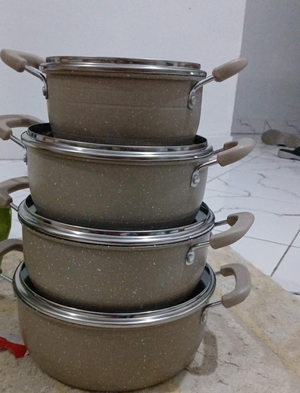 JP Jamesport 10Pcs Non-Stick Granite Cooking Pot Sufurias Cookware Set ( 5 Pots and 5 lids)