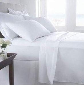 6pcs of 6*7 Plain White Cotton Bedsheet Set Comes as 2pcs of Bedsheets and 2pcs of Pillow Cases