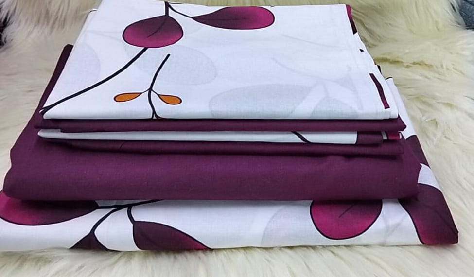 6pcs of 6*7 Mix and match Cotton bedsheets Set comes as 2pcs Bedsheets and 4pcs Pillow Cases Bedding Set
