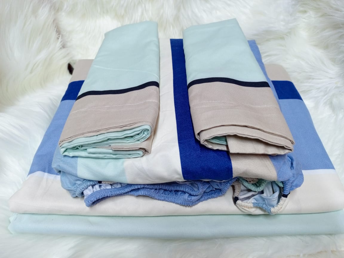 5pcs of 6*7 Pattern Cotton Mattress Cover Bedsheets Set comes as 1pc Fitted Bedsheet Matress Cover, 2pcs Flat Bedsheets and 2pcs Pillow Cases Bedding Set