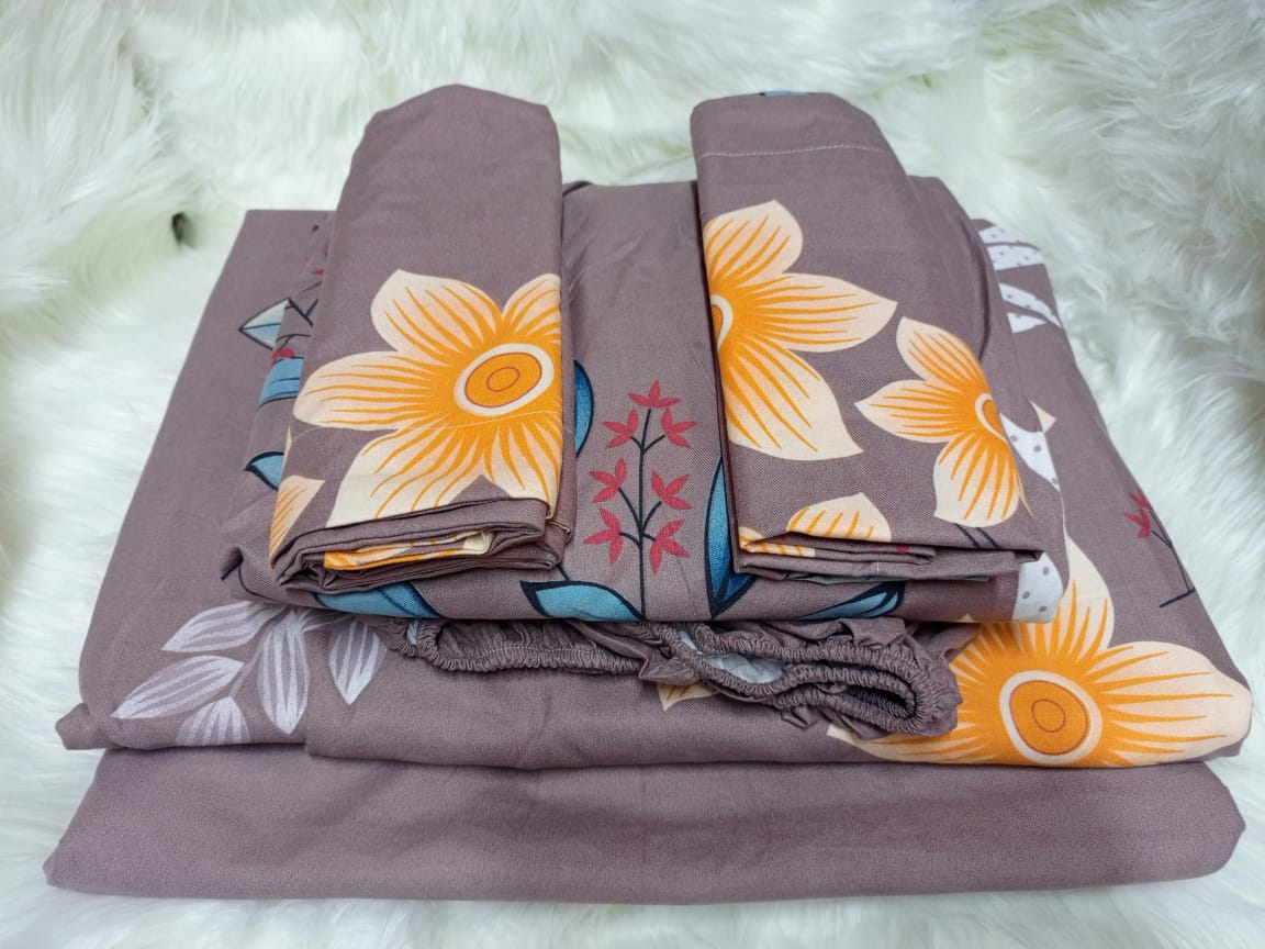 5pcs of 6*7 Pattern Cotton Mattress Cover Bedsheets Set comes as 1pc Fitted Bedsheet Matress Cover, 2pcs Flat Bedsheets and 2pcs Pillow Cases Bedding Set