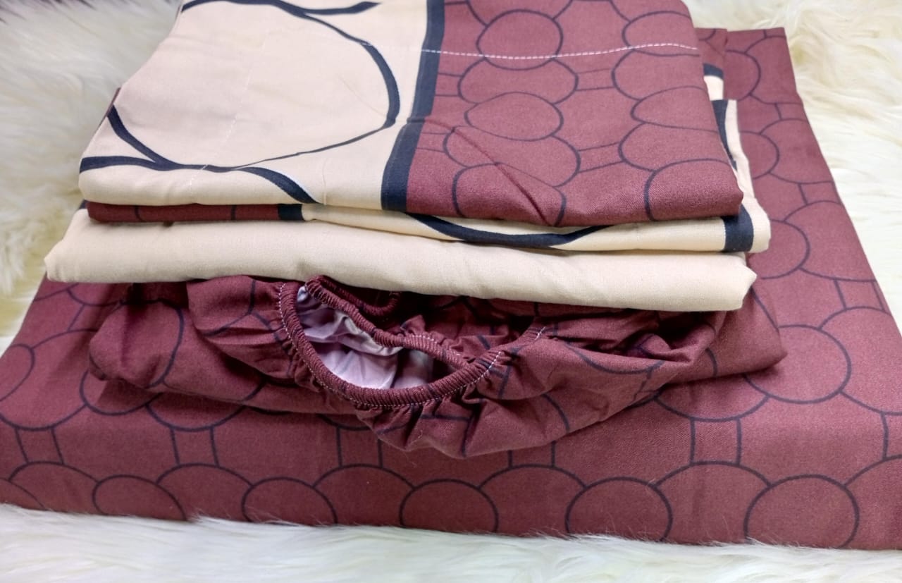 5pcs of 6*7 Pattern Cotton Mattress Cover Bedsheets Set comes as 1pc Fitted Bedsheet Matress Cover, 2pcs Flat Bedsheets and 2pcs Pillow Cases Bedding Set