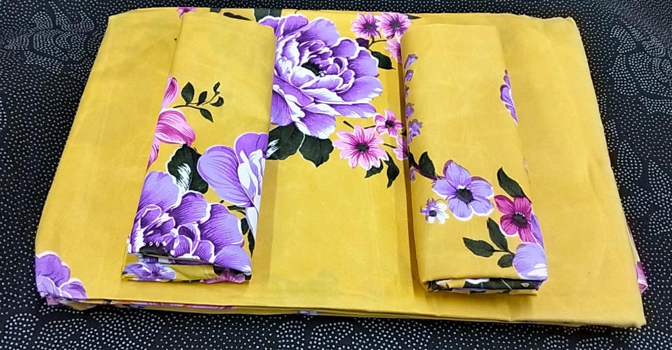 4pcs of 5*6 Bedsheet Set comes as 2pcs Bedsheets and 2pcs Pillow Cases Bedding Set.