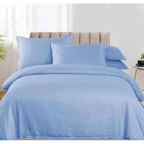 6pcs of 6*7 White Cotton Stripped Duvet Cover Set comes as 1pc of Duvet Cover, 1pc of Bedsheet and 2pcs of Pillow Cases Bedding Set 

▪️1 pc duvet cover 
▪️1 pc bedsheet 
🔹4pcs pillow cases 
☘️6*7