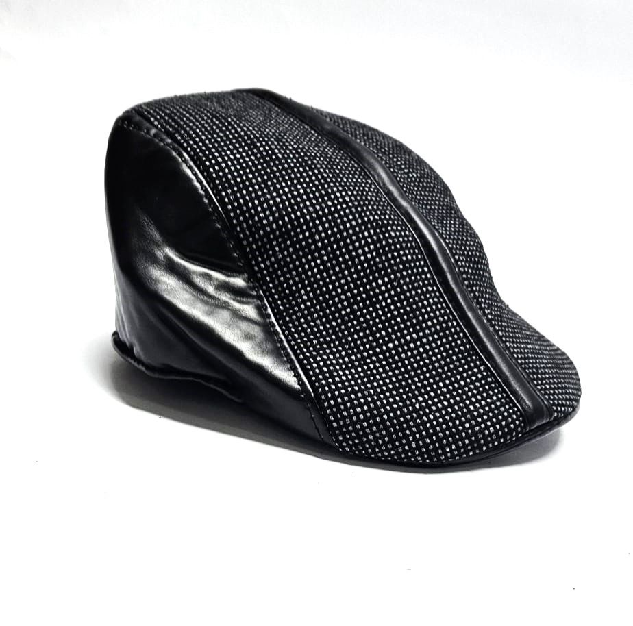 black checked newsboy cap, a timeless accessory, effortlessly combines vintage charm with contemporary flair