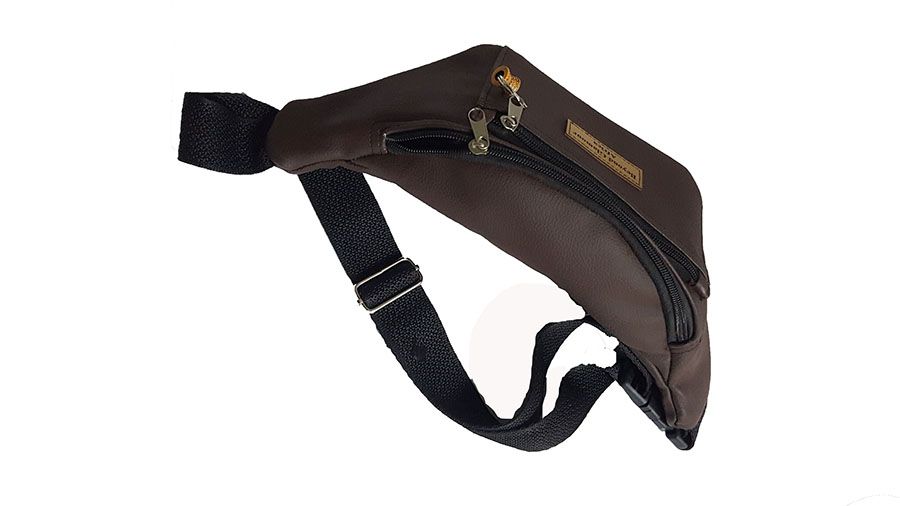 exquisite brown soft pure leather waist bag, designed to seamlessly blend style and functionality for both men and women.
