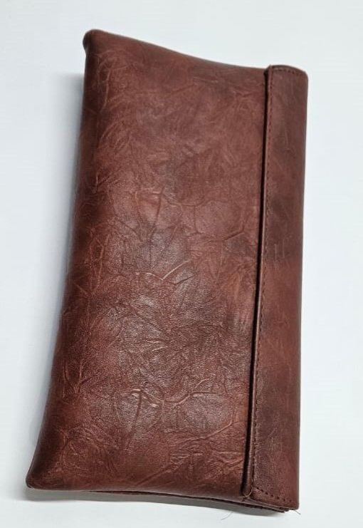 elegant brown stylish clutch bag, a perfect blend of sophistication and modern flair designed for the contemporary woman