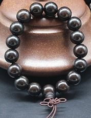 black Shamballa bracelet is a striking piece of jewelry that effortlessly blends elegance with spirituality
