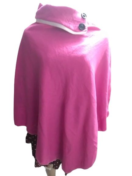 Women's hot pink poncho easy and comfortable to wear and is quite fashionables.Best gift to gift to your mum,aunty and other mothers during this mothers day celebration.