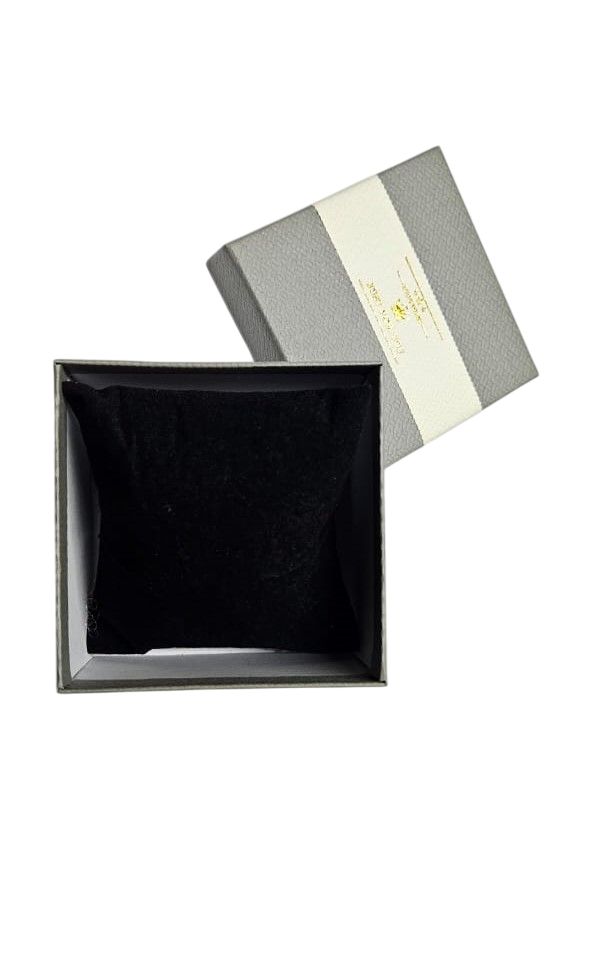 A grey and white cardboard gifting box best for presenting gifts and surprises and are fashionable and durable.