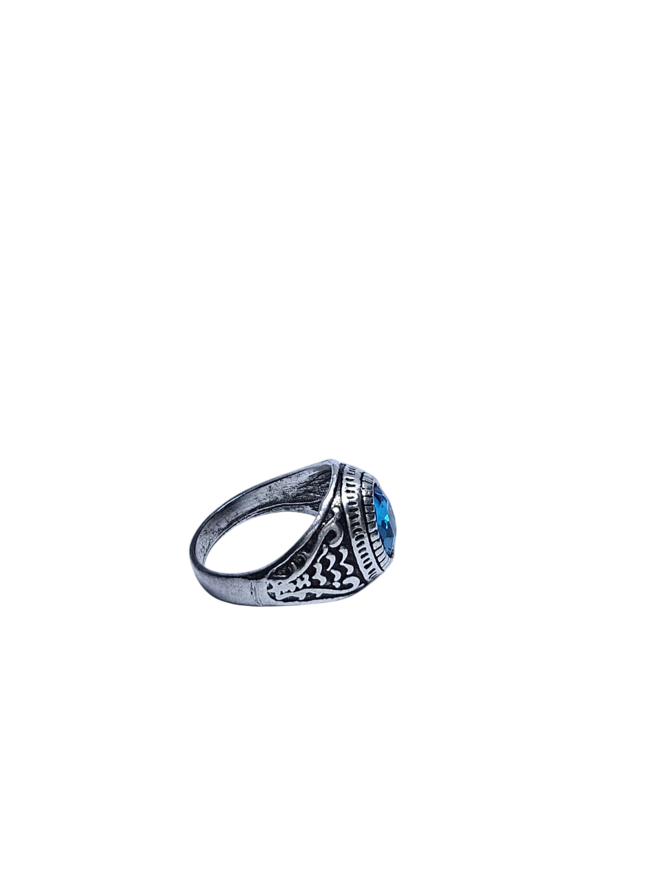 Men's blue stone silver ring easy , comfortable and fashionable to wear and is readily available with affordable price.