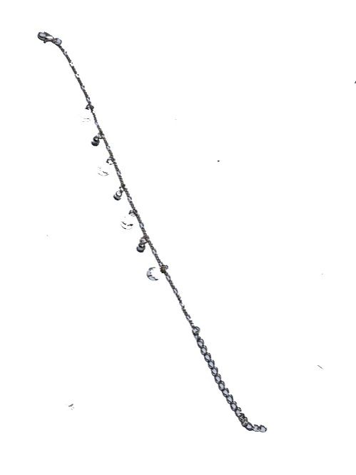 Ladies  tree of life golden anklet easy and comfortable to wear and are fashionable and best gift to offer to your friends.