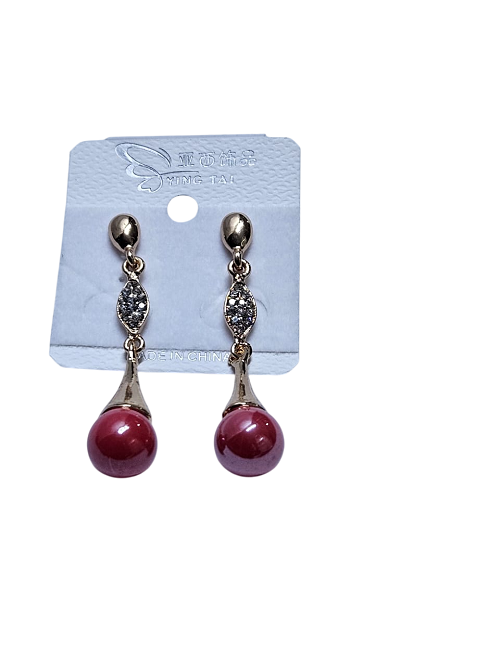 Ladies long drop drop red pearl earrings easy and comfortable to wear, fashionable, durable and best gift to gift your female friends