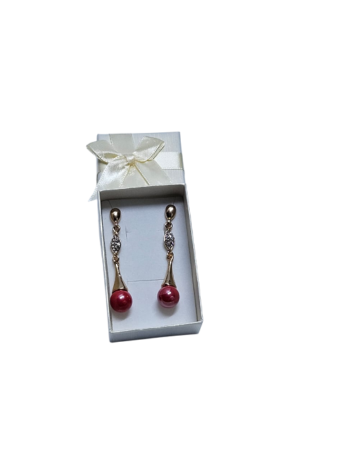 Ladies long drop drop red pearl earrings easy and comfortable to wear, fashionable, durable and best gift to gift your female friends