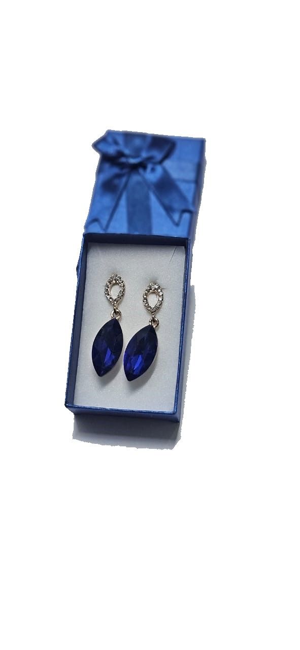Ladies blue pink maasai cloth sling bag and blue drop down fashion earrings combo classic, durable and best gift to offer.