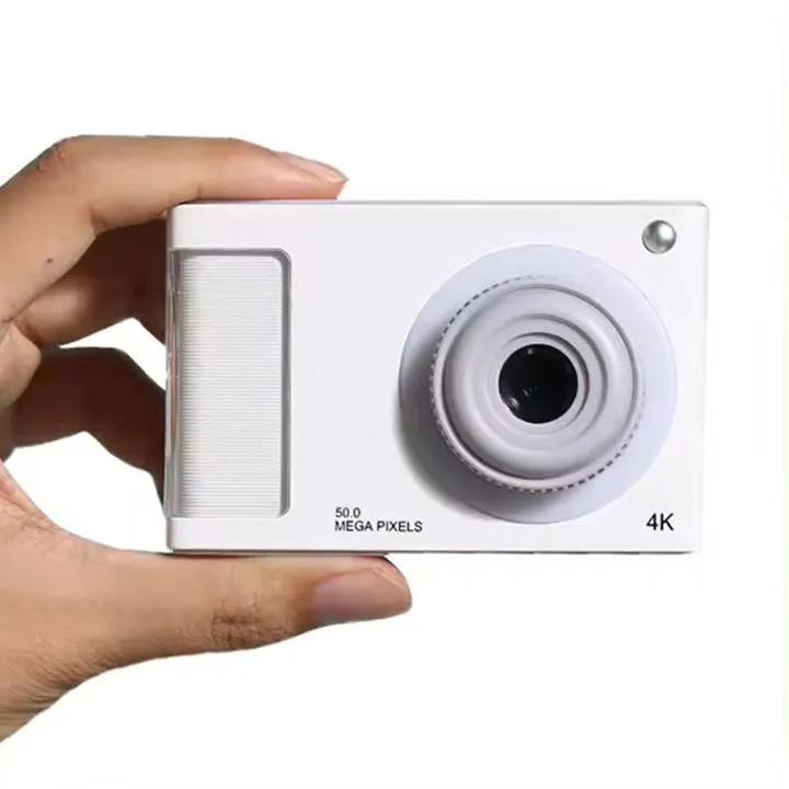 2024 New Fill Light 2.4-inch 4X Digital Zoom digital Camera 48MP dual lens Video Recorder 1080P 4K 600 mah gaming camera