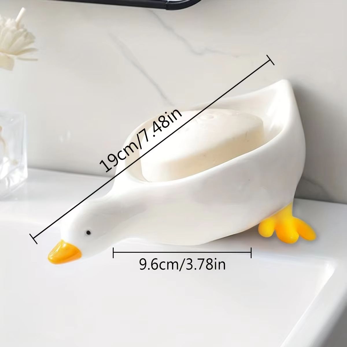 1pc Cute Duck Shaped Soap Dish, Plastic Drain Tray, Self Draining Holder, Multifunctional Storage Rack, Bathroom Accessories