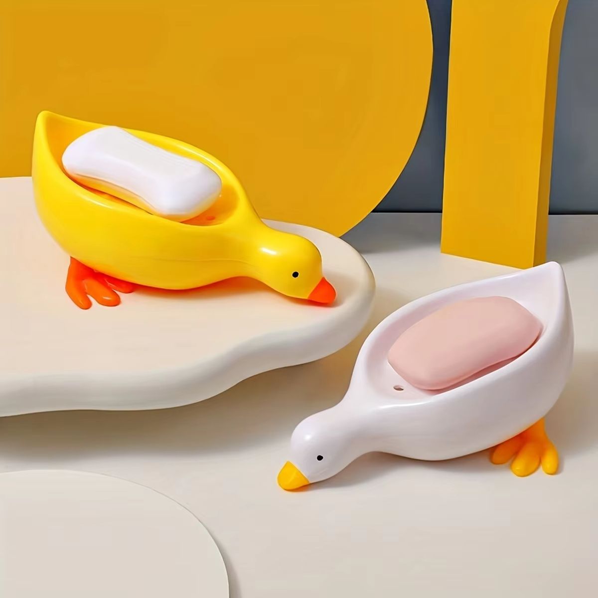 1pc Cute Duck Shaped Soap Dish, Plastic Drain Tray, Self Draining Holder, Multifunctional Storage Rack, Bathroom Accessories