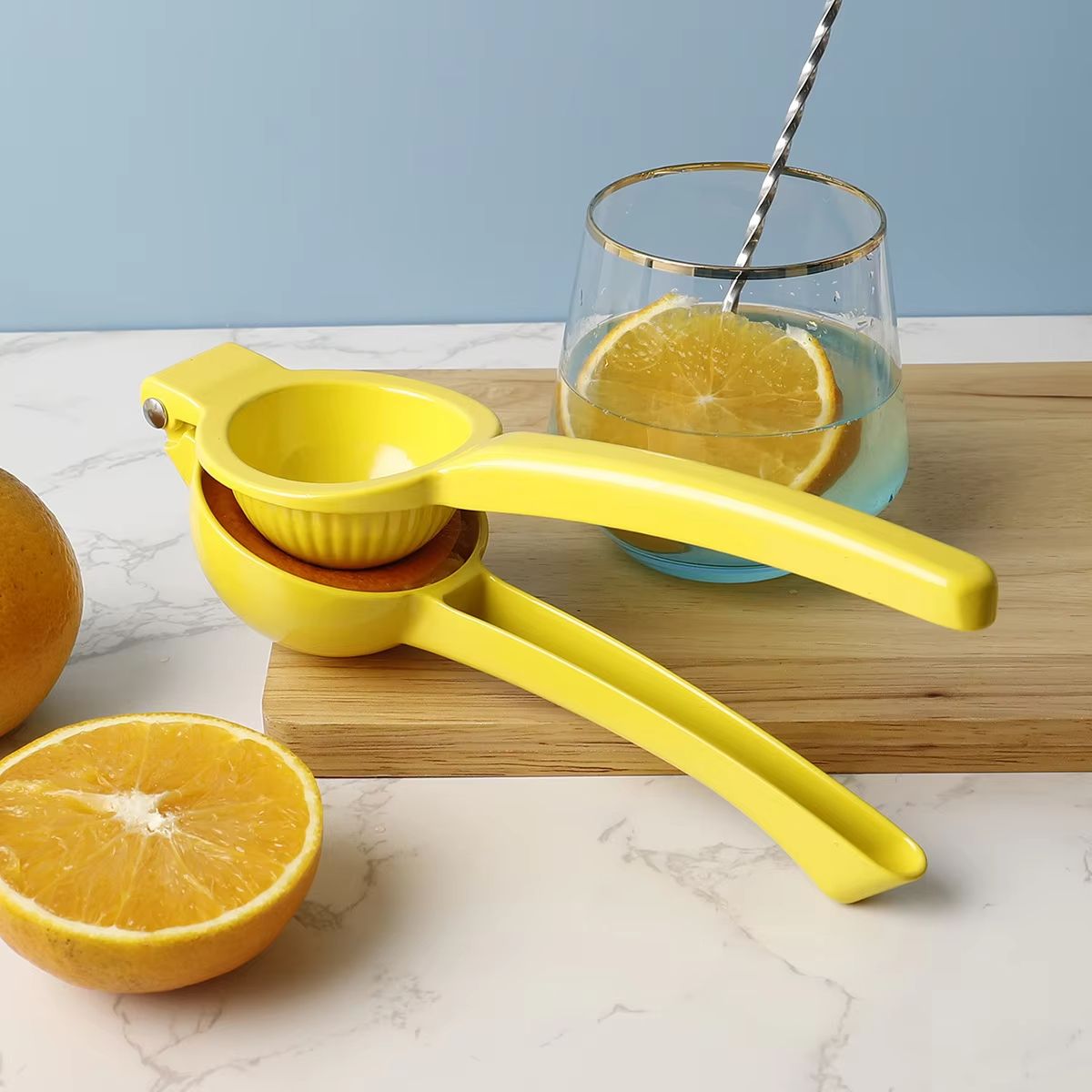 【Hot sales】Household manual lemon squeezer Aluminum Alloy hand press Orange juice machine Portable practical kitchen tools