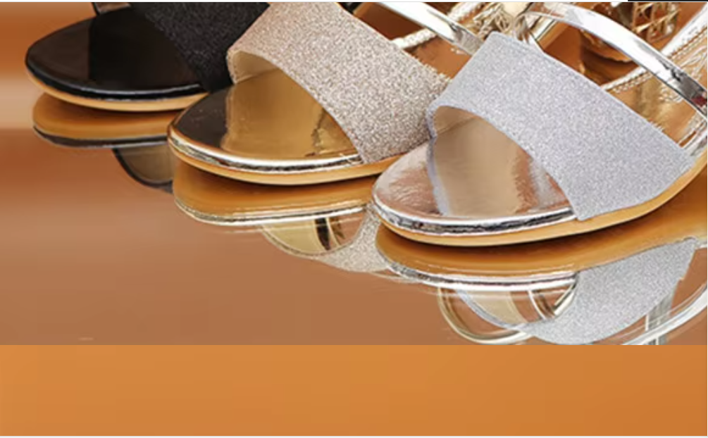 Wholesale fashion peep-toe 5CM block heels sandals big size best price women high heel shoes casual square low heeled sandals
No reviews yet