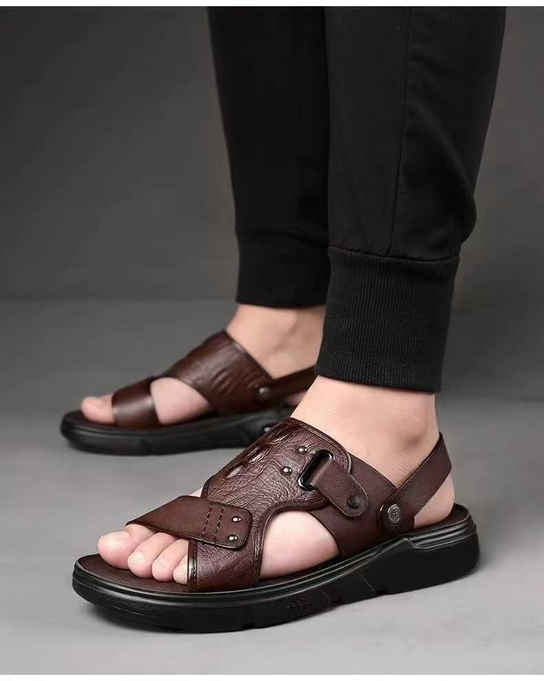 2024 Summer New Fashion Men White Leather Sandals Outdoor Comfortable Breathable Sports Casual Non-Slip Beach Luxury Sandals
No reviews yet