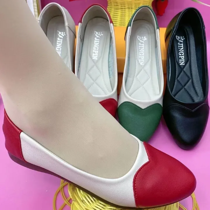2023 Women's fashion casual breathable walking shoes