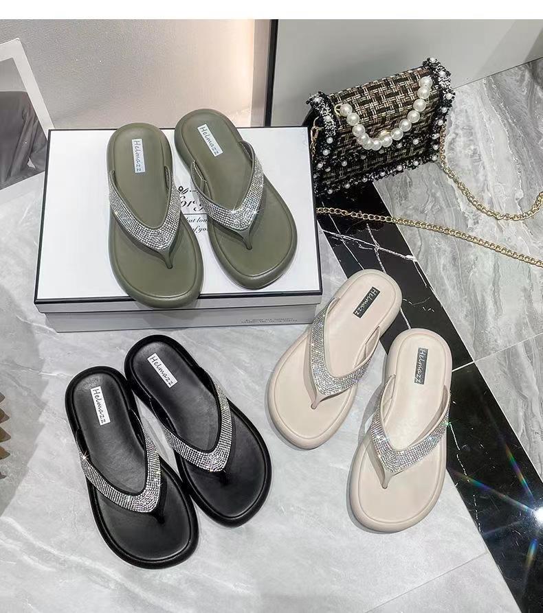 Color sole slippers for ladies wholesale price beach flip-flops slippers pvc 2024 women with diamond