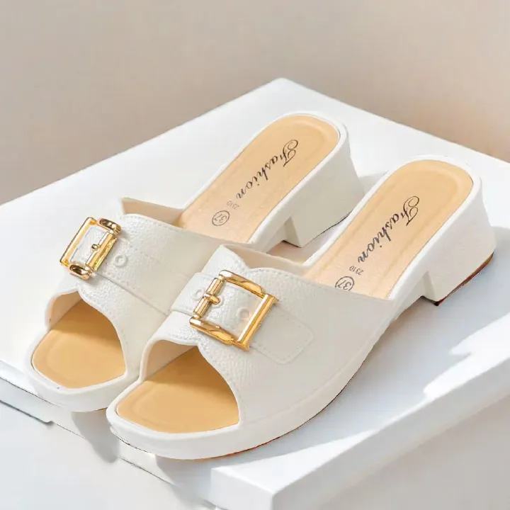 fashion casual beach shoes cheap flat flip flops slides shoes ladies pvc sandals slippers for women