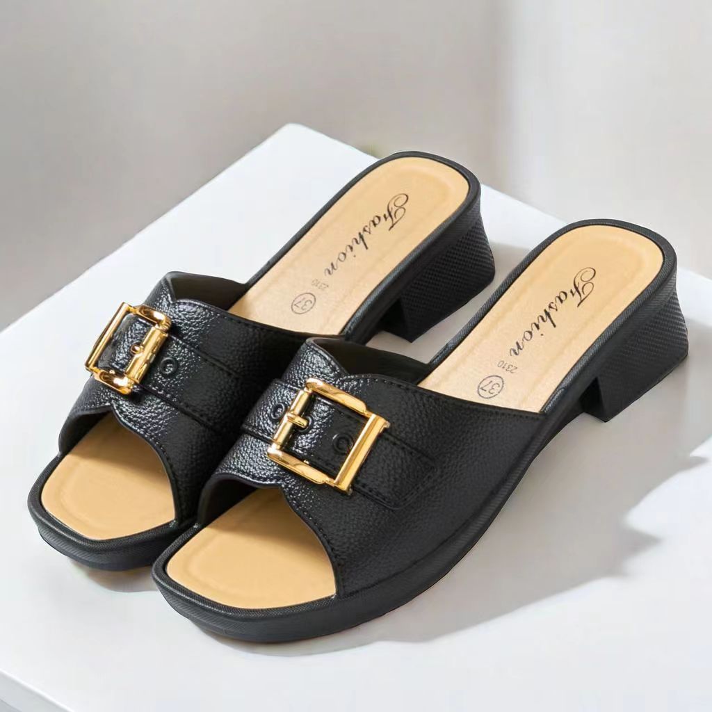 fashion casual beach shoes cheap flat flip flops slides shoes ladies pvc sandals slippers for women