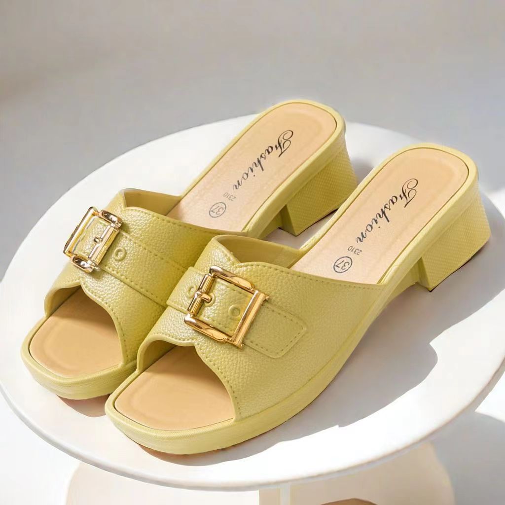 fashion casual beach shoes cheap flat flip flops slides shoes ladies pvc sandals slippers for women