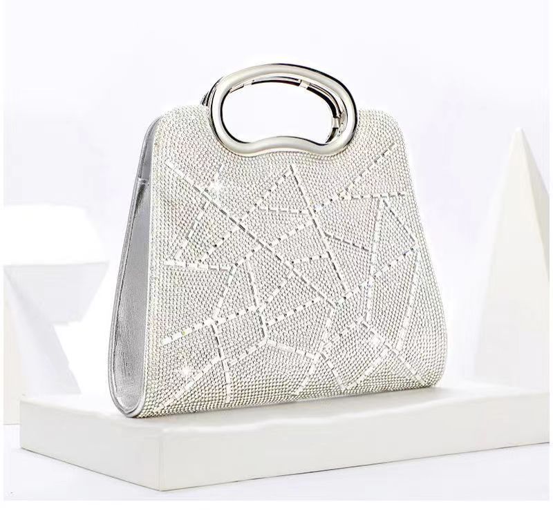 Diamond Heart Evening Bag Wedding and Dance Bag with Ele Handbag Design for Special Occasions