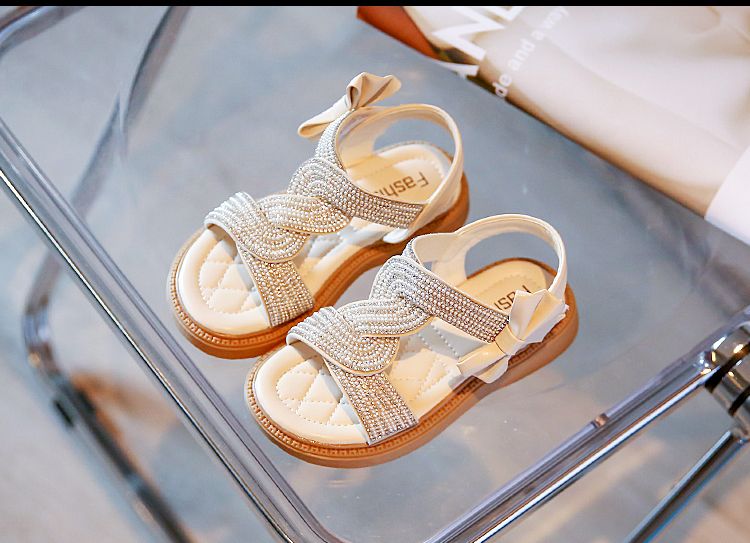 Kids plush shoes for  thick soles plus fluffy lazy slippers high quality Kitty plush warm shoes