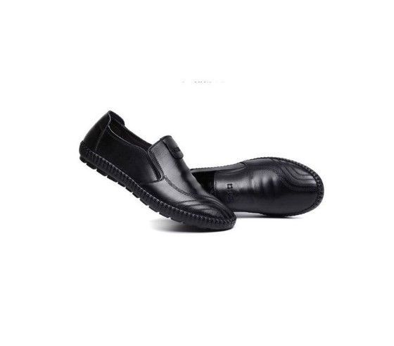 Step Into Comfort And Style With These Sleek, Versatile Black Men Loafers Fashion Men's Shoes Featuring Minimalist Design, Crafted From Durable Faux Leather With a Flexible Sole, Ensuring Comfort