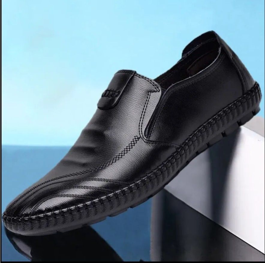 Step Into Comfort And Style With These Sleek, Versatile Black Men Loafers Fashion Men's Shoes Featuring Minimalist Design, Crafted From Durable Faux Leather With a Flexible Sole, Ensuring Comfort