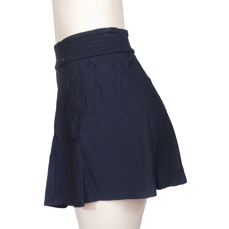 Classic Black Ladies Mini Skirt Is A Versatile And Stylish Addition To Any Wardrobe. Making It Perfect For Casual Outings, Beachwear Or Everyday Activities