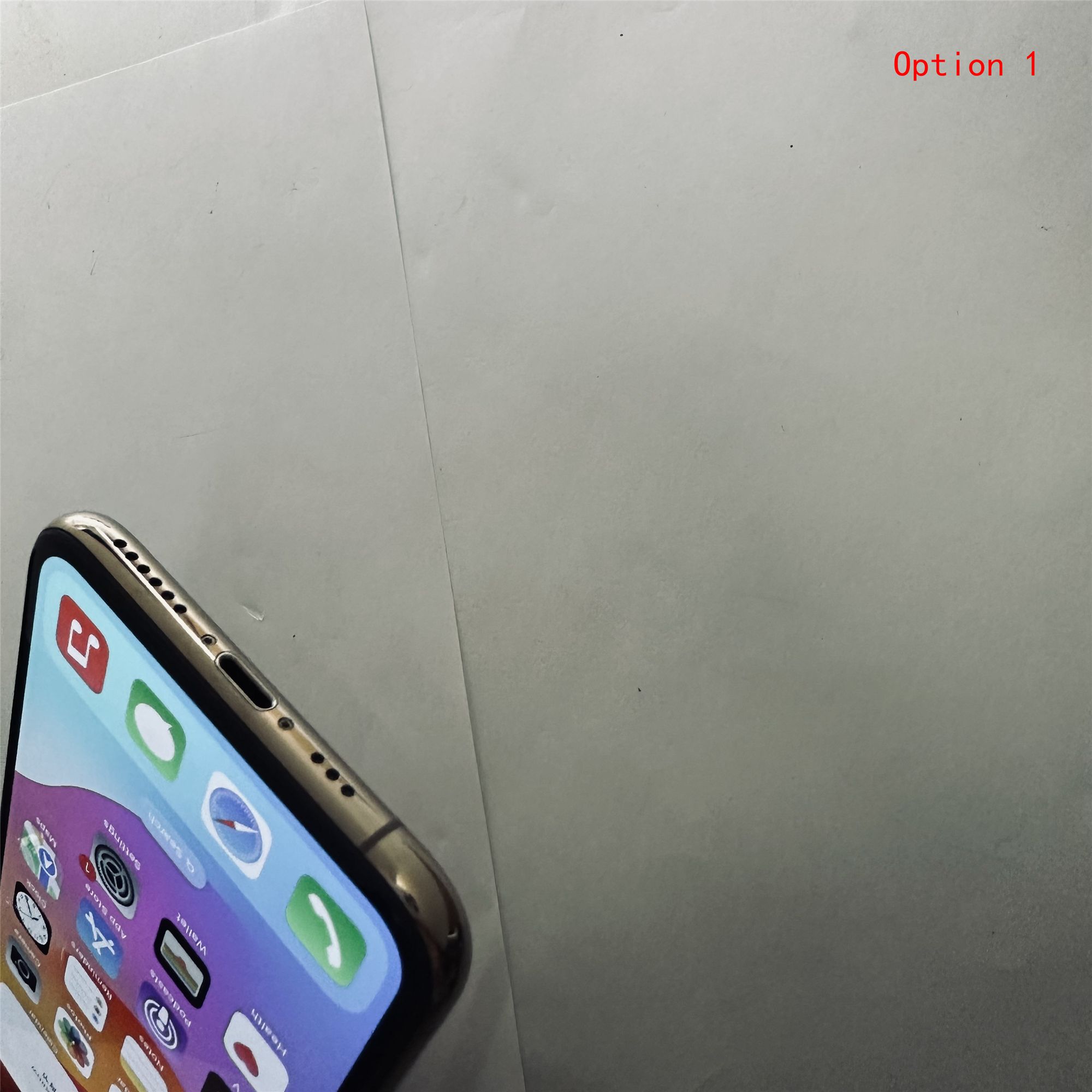 Refurbished Apple iPhone XS Unlocked Smart Phone Cellphone
