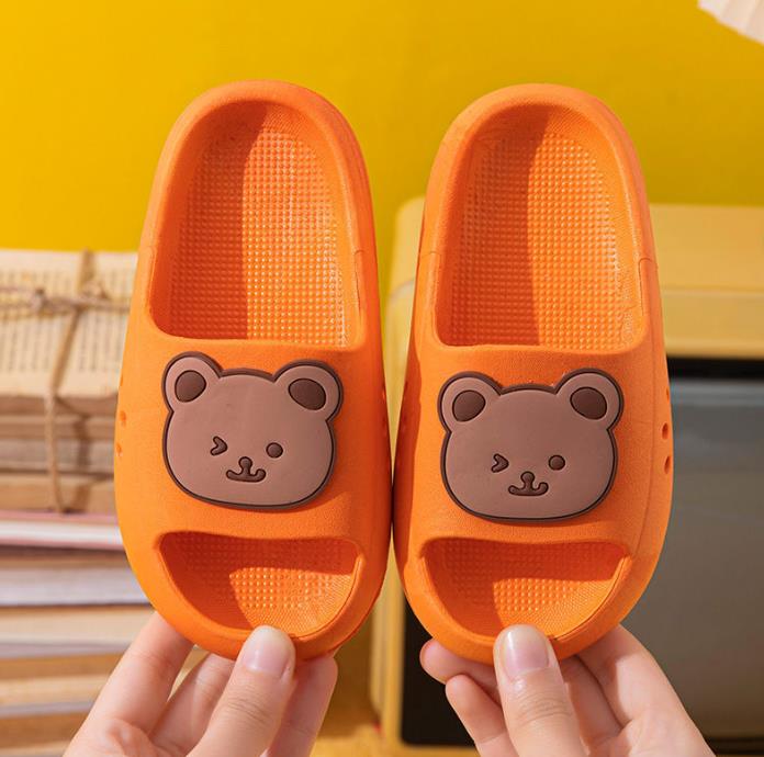EVA Children's slippers Cute cartoon boys and girls baby Kids Beanie shoes Big Children family slippers summer