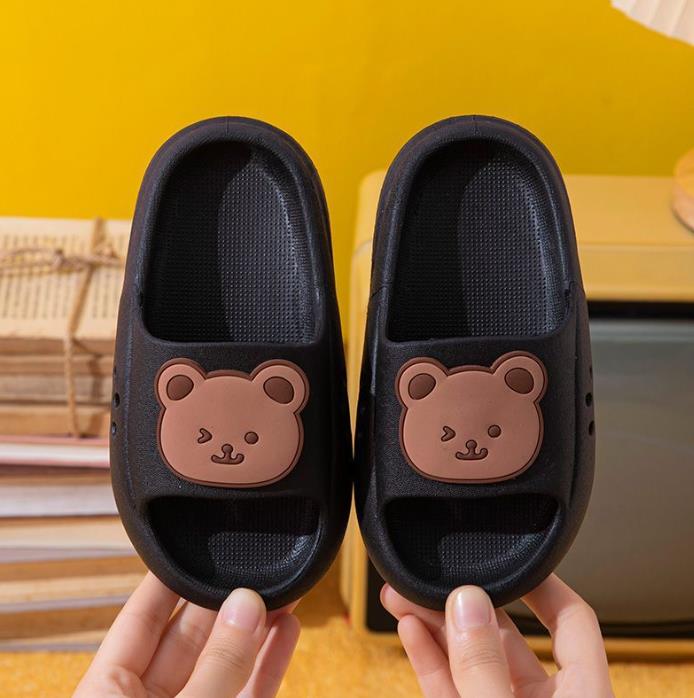 EVA Children's slippers Cute cartoon boys and girls baby Kids Beanie shoes Big Children family slippers summer