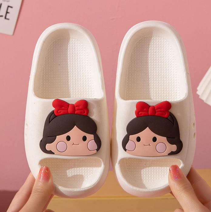 EVA Children's slippers Cute cartoon boys and girls baby Kids Beanie shoes Big Children family slippers summer