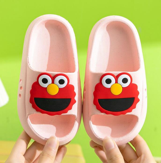 EVA Children's slippers Cute cartoon boys and girls baby Kids Beanie shoes Big Children family slippers summer