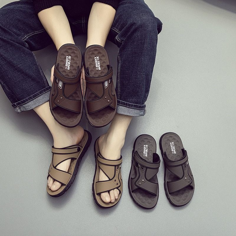 Summer men's PVC classic sandals, soft and stylish home outdoor casual soft-soled sandals