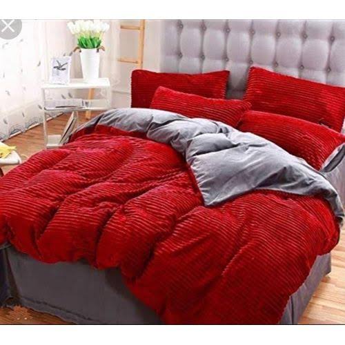 4pcs of 6*7 Velvet duvets Set comes as 1pcs of Duvet, 1pc of Bedsheet and 2pcs of Pillow Cases Bedding Comforter Set